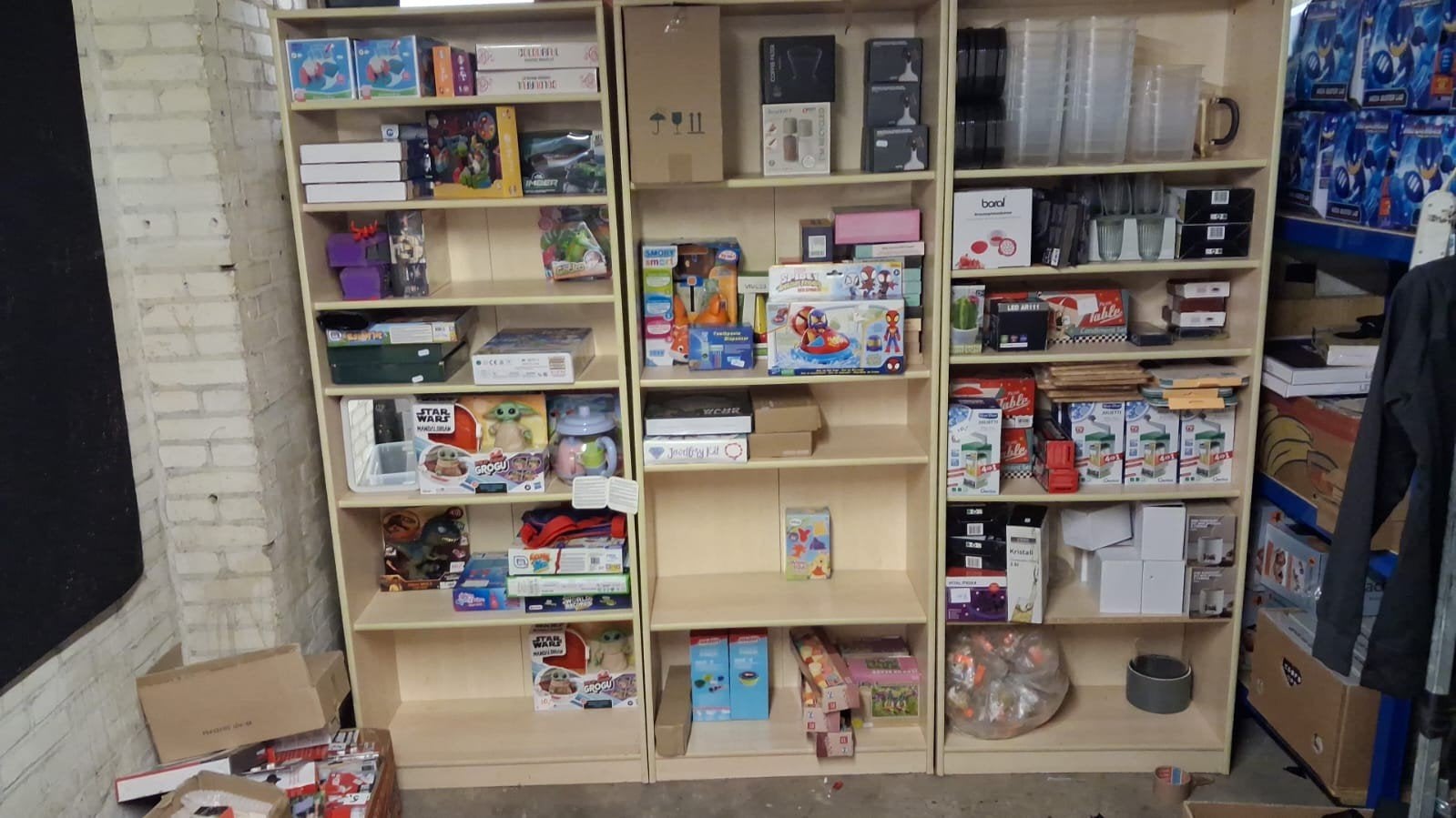 grote partij nieuw huishoudelijk en speelgoed, Ophalen, Nieuw