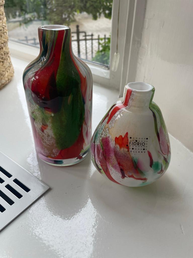 Set van 2 Fidrio Holland glazen vazen, kleurrijk design, Ophalen of Verzenden, Zo goed als nieuw