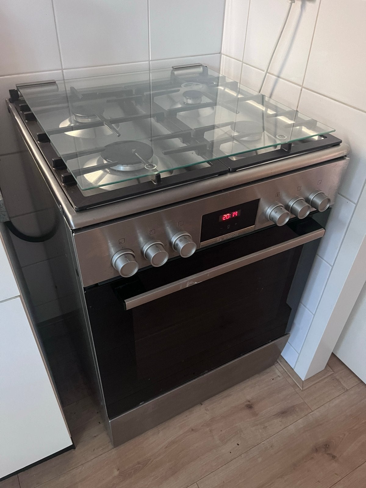 Bosch Vrijstaand Gasfornuis met Oven - Zo goed als nieuw, Witgoed en Apparatuur, Ophalen, Hete lucht, 60 cm of meer, 4 kookzones