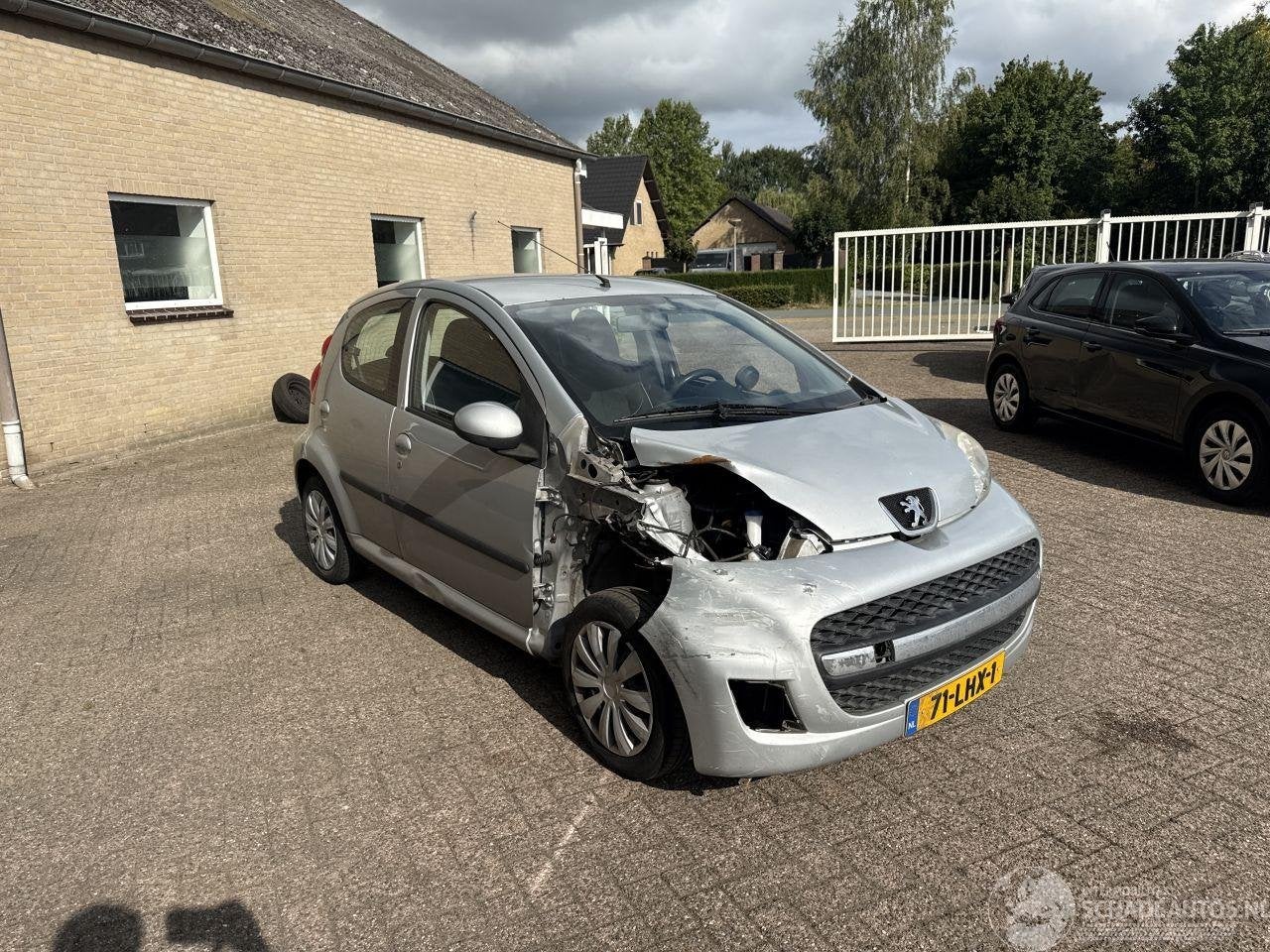 Peugeot 107 1.0-12V Sublime AIRCO (bj 2010), Webaccessibility@stellantis.com, Stellantis N.V., Handgeschakeld, Taurusavenue 1 ,2132 LS, Hoofddorp, Nederland