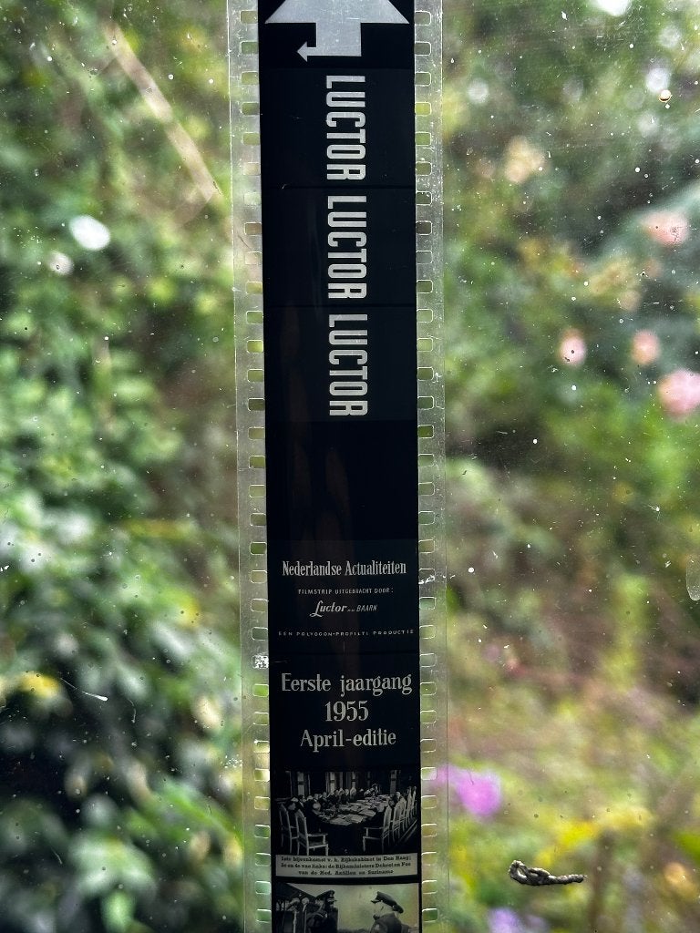 2 Unieke Luctor Filmstrips uit 1955 & 1957 (Polygoon Baarn), Ophalen, 16mm film