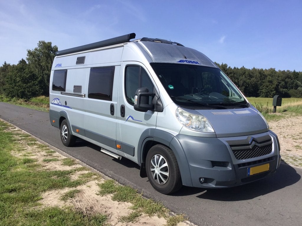 Possl 640 met 160 pk Lage km stand in prachtstaat Bj 2010, Luifel, Buscamper of Camperbus, Ringverwarming, Pössl