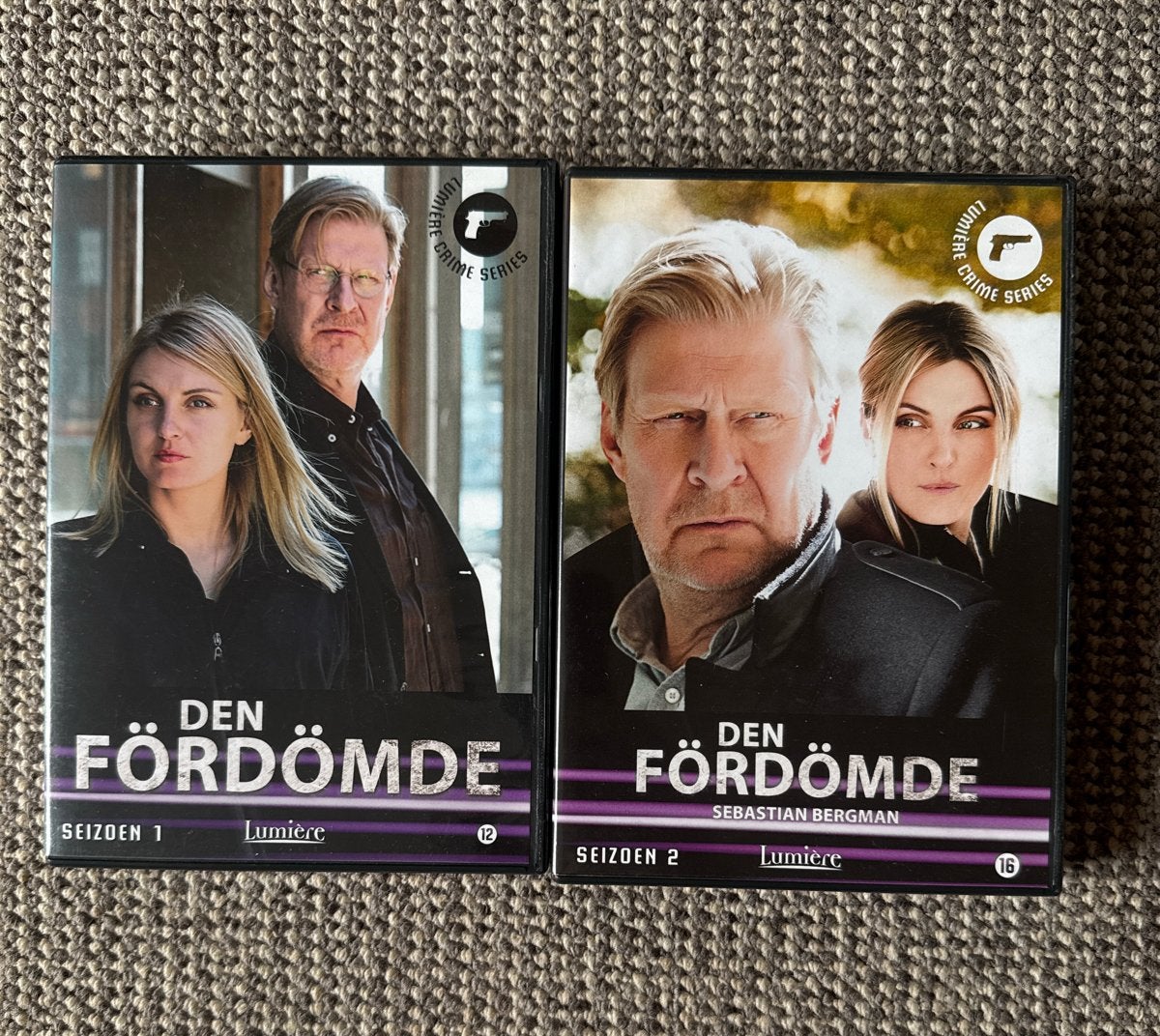 Den Fördömde - Seizoen 1 & 2 (DVD) NLO, Cd's en Dvd's, Vanaf 16 jaar, Misdaad, Nederlands, Seizoen 1