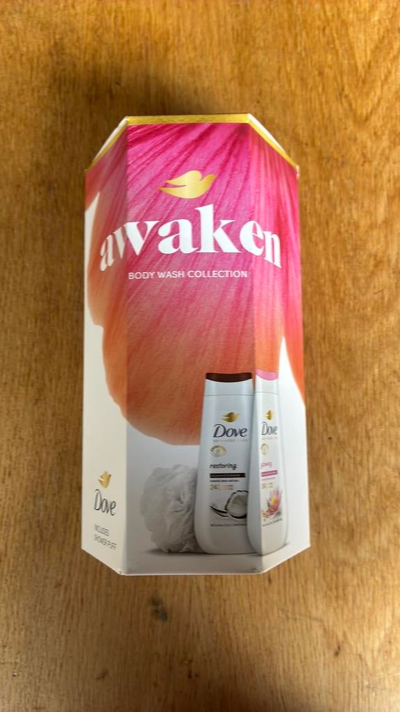 Dove giftset Awaken 2x 225 ml douchegel en puff, Ophalen of Verzenden, Nieuw, Bad & Douche