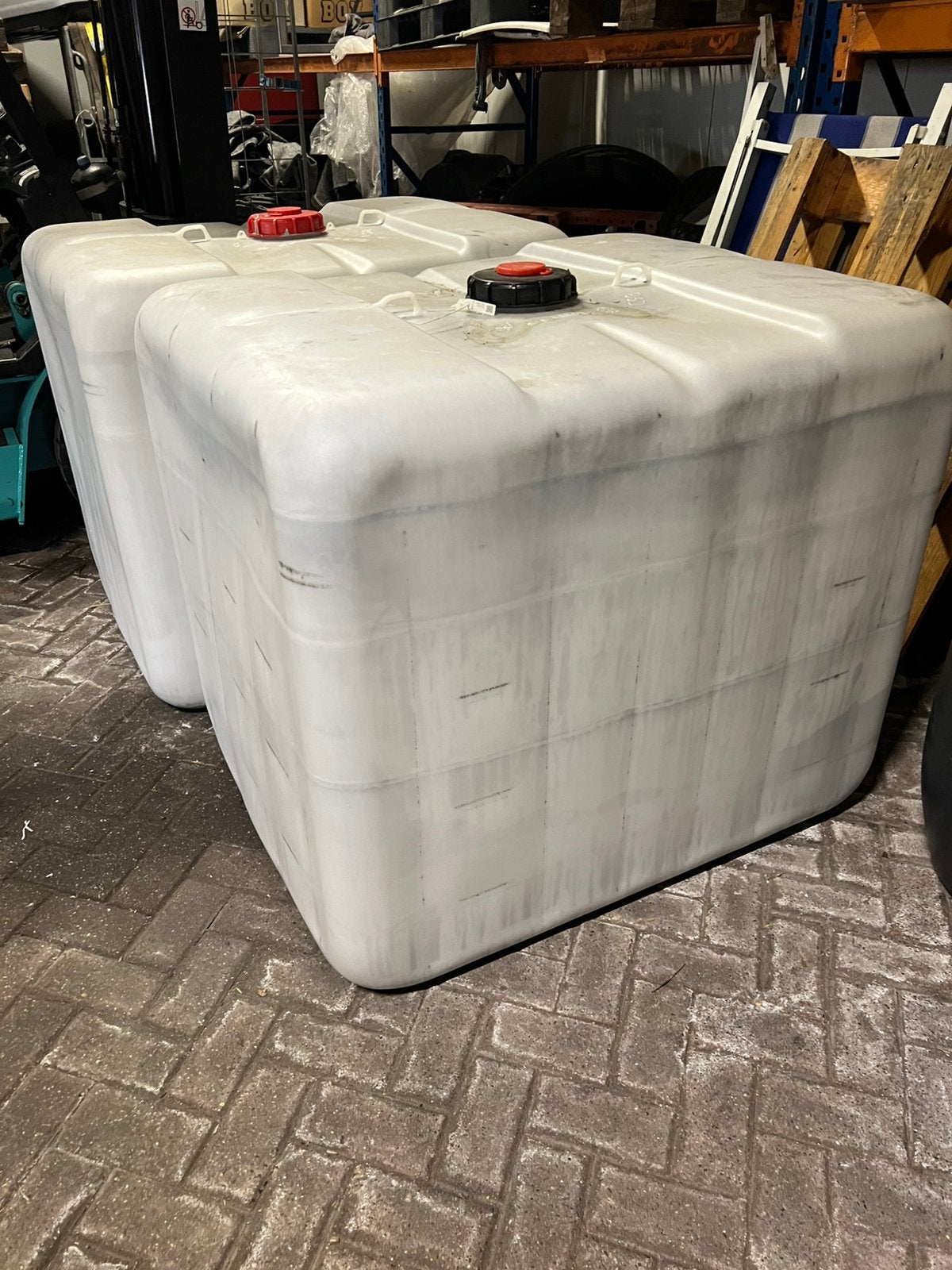 IBC containers losse vaten opslag ton met deksel en kraantje, Doe-het-zelf en Verbouw, Kratten en Dozen, Ophalen, Gebruikt, 100 cm of meer