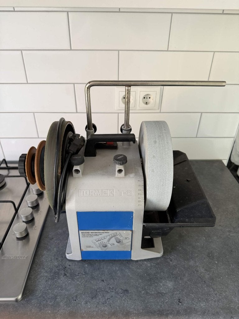 Tormek T8 natslijpmachine, Doe-het-zelf en Verbouw, Ophalen of Verzenden, Gebruikt, Minder dan 700 watt, Werkbankslijpmachine