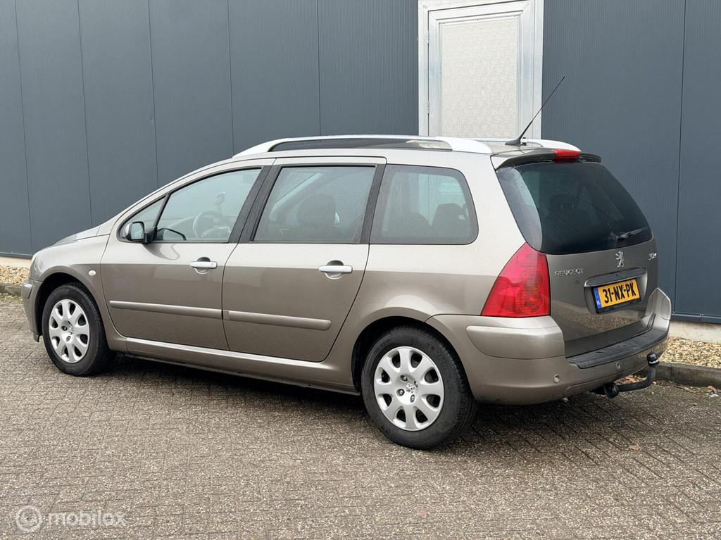 Peugeot 307 SW 1.6 16V 7ZITPLAATSEN/NAP/NWEKOPPELING, Gebruikt, 4 cilinders, Origineel Nederlands, Handgeschakeld