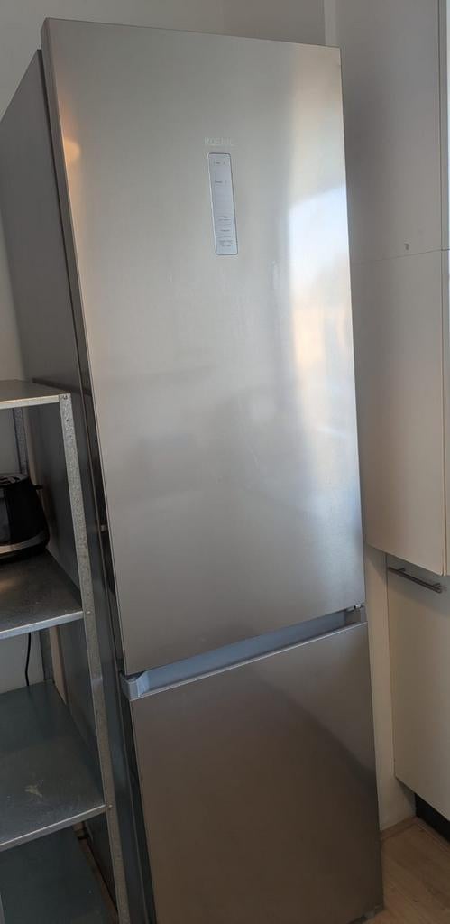 KOENIC KFK 611 Koelvriescombinatie - RVS look, 200 liter of meer, 60 cm of meer, Met aparte vriezer, Zo goed als nieuw
