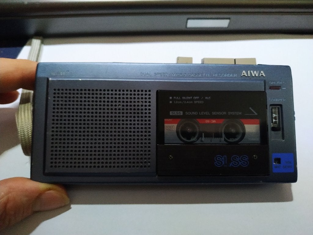 Aiwa TP-M7BL Microcassetterecorder defect, Audio, Tv en Foto, Walkmans, Discmans en Minidiscspelers, Ophalen of Verzenden, Walkman