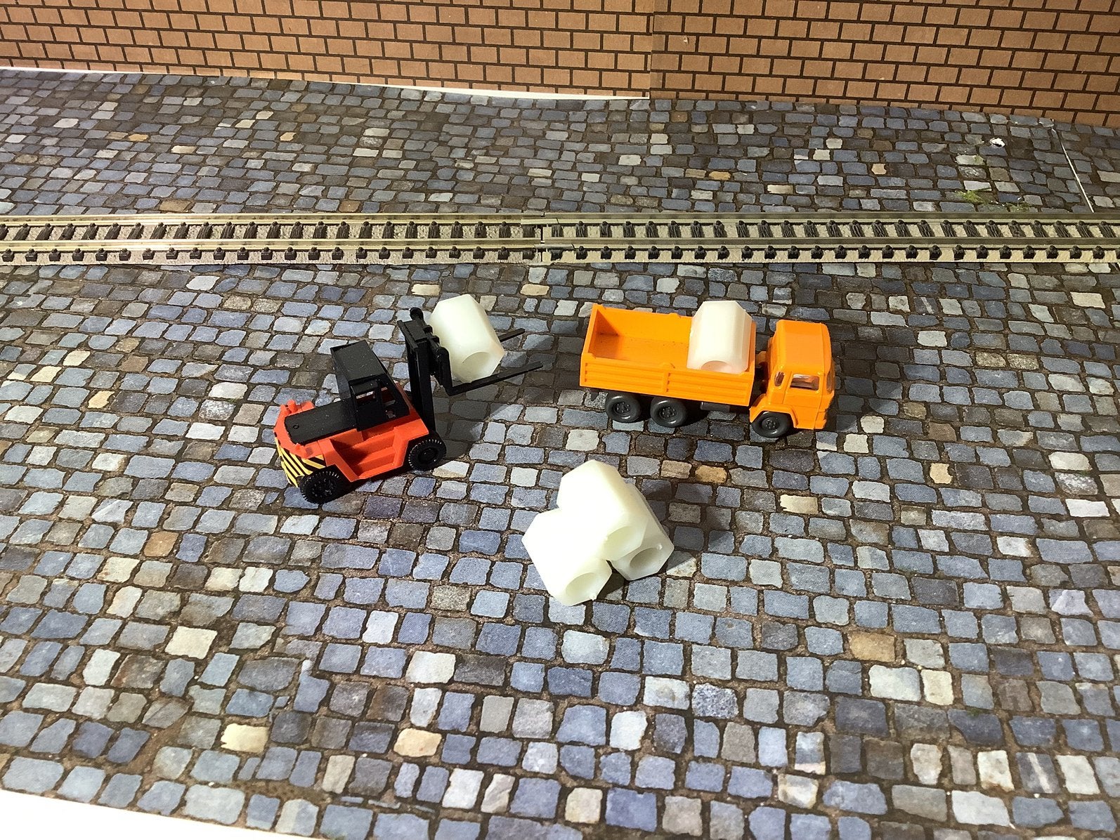 Heftruck met vrachtwagen n spoor, Overige merken, Gelijkstroom of Wisselstroom, Overige typen, Ophalen of Verzenden