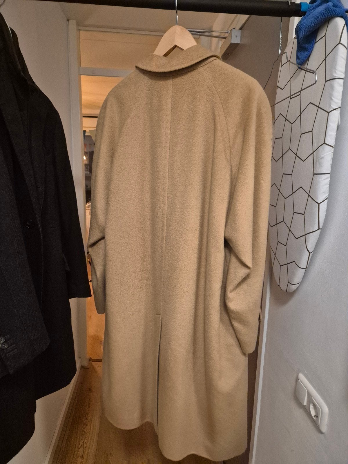 corneliani mantel camel wol / kasjmier, Kleding | Heren, Corneliani, Bruin, Maat 56/58 (XL), Ophalen of Verzenden
