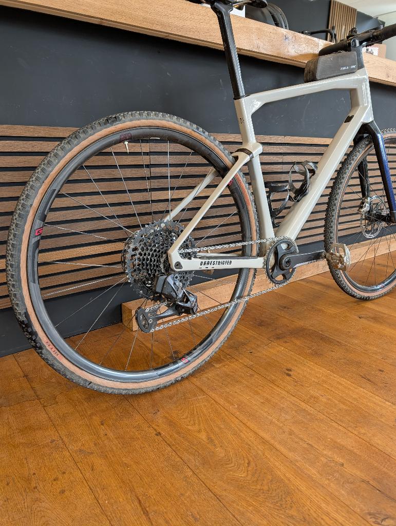 BMC URS 01 GRAVEL BIKE, 28 inch, 10 tot 15 versnellingen, Heren, Aluminium