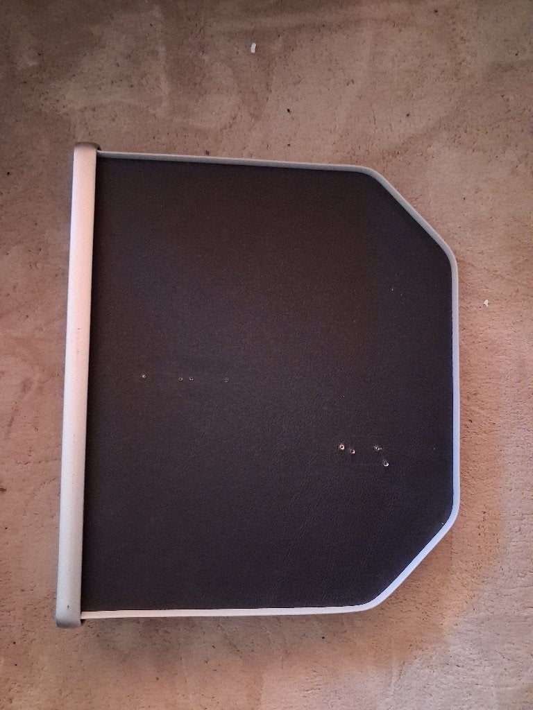 Dashbord tafel voor in de camper, Ophalen, Gebruikt