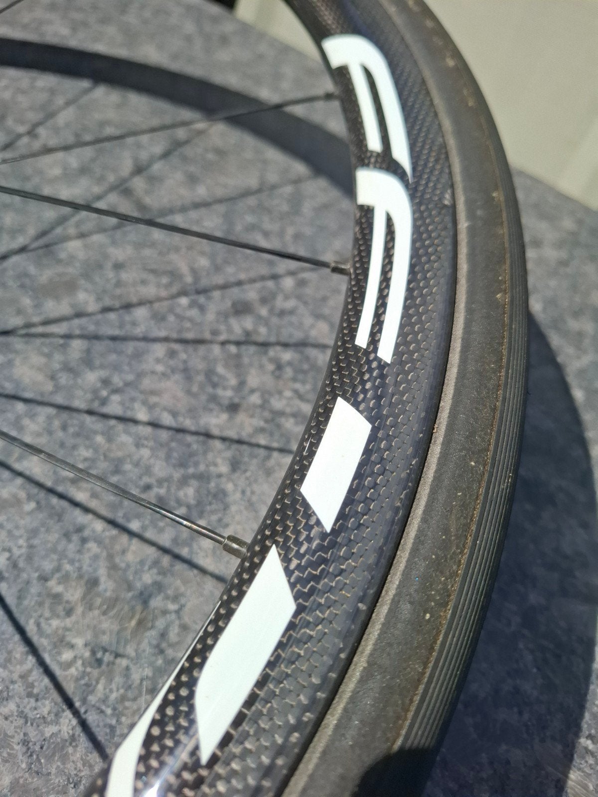 Als Nieuw: FFWD F3R Full Carbon Clinder/Draadband voorwiel, Fietsen en Brommers, Fietsonderdelen, Racefiets, Carbon, Ophalen, Wiel