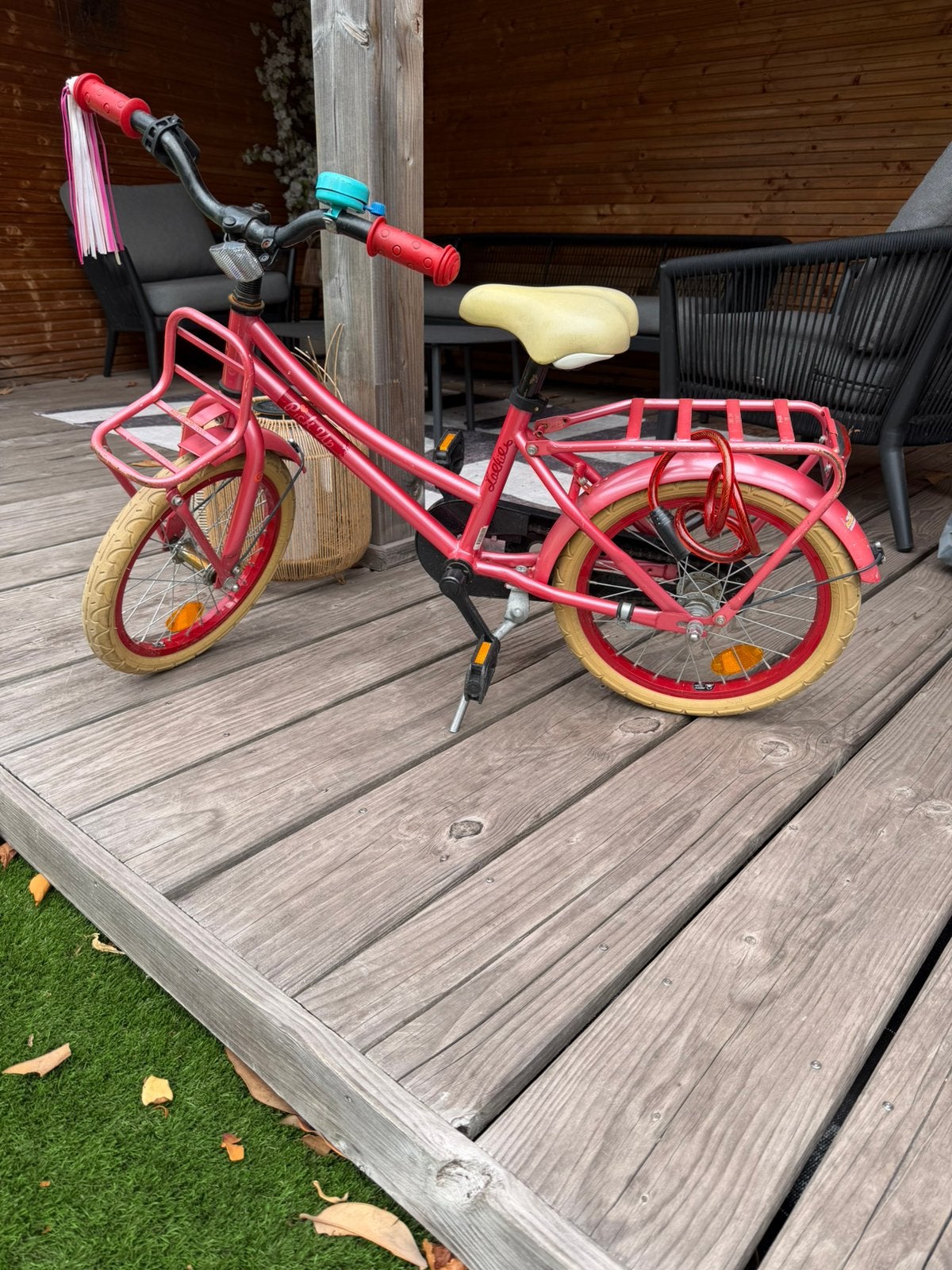 Loekie meisjes fiets 16 inch, Ophalen, Zo goed als nieuw, 16 inch