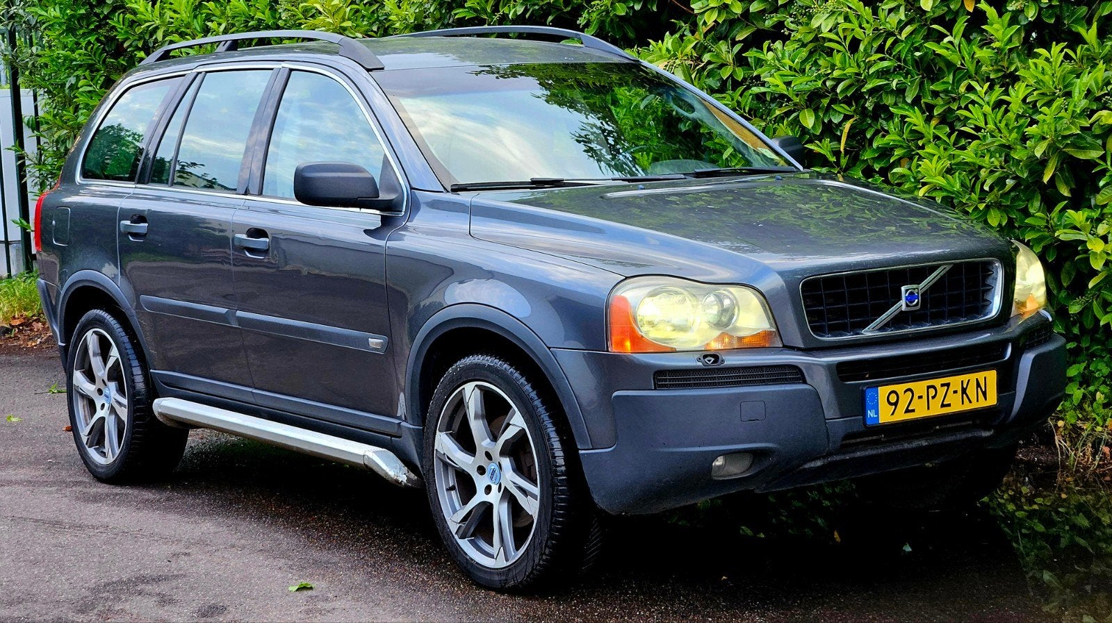 Volvo XC90 2.9 T6/7pers/AUT/2005/4WD, Auto's, Volvo, Zwart, 2037 kg, 7 stoelen, 2922 cc