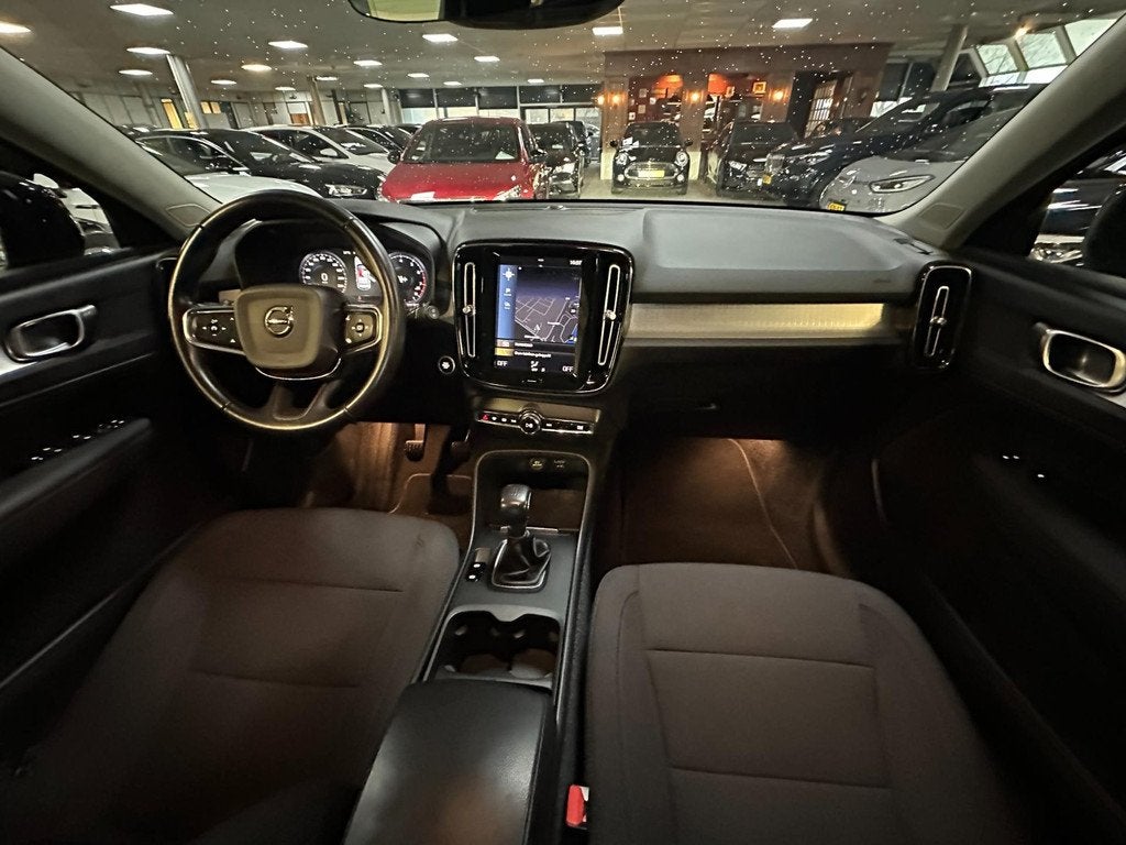 Volvo XC40 1.5 T2 Business Pro/1STE EIG/NAVI/CARPLAY/NL-AUTO, Auto's, Volvo, Voorwielaandrijving, Stof, Gebruikt, Euro 6