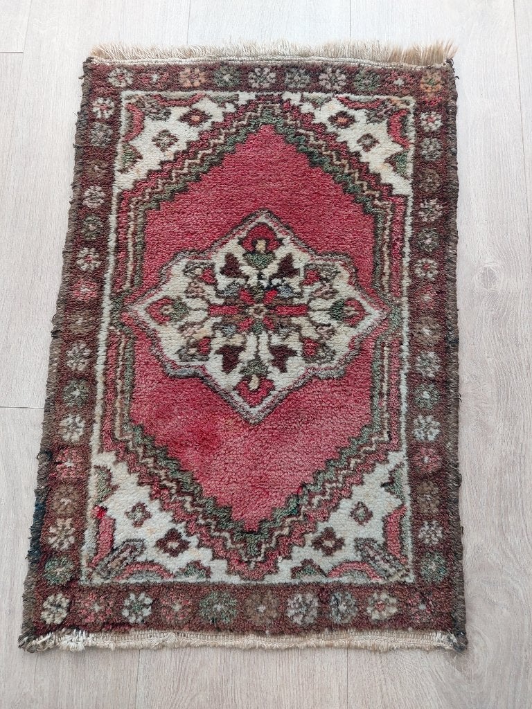 Oosters tapijt 80 x 53 cm., Huis en Inrichting, Ophalen, Gebruikt, Rechthoekig, 50 tot 100 cm