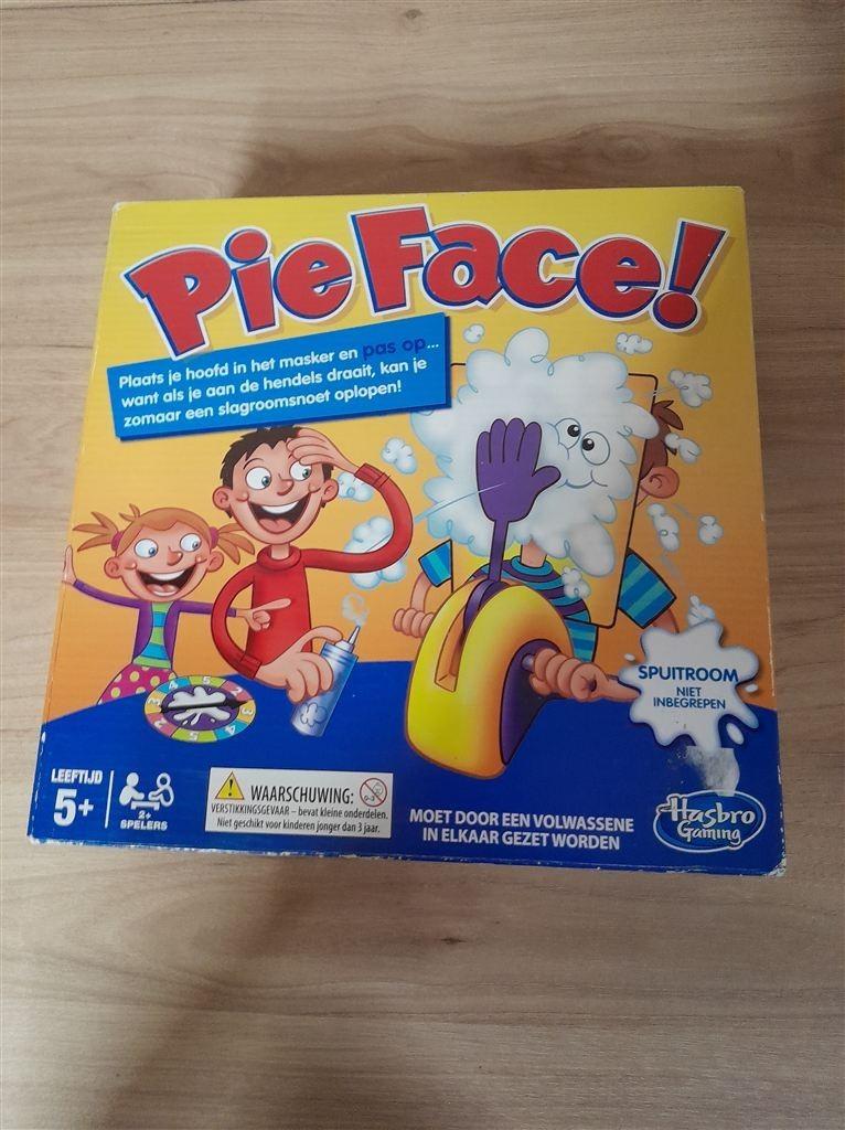Pie face - slagroom snoet - s1673, Hobby en Vrije tijd, Gezelschapsspellen | Bordspellen, Verzenden, Zo goed als nieuw