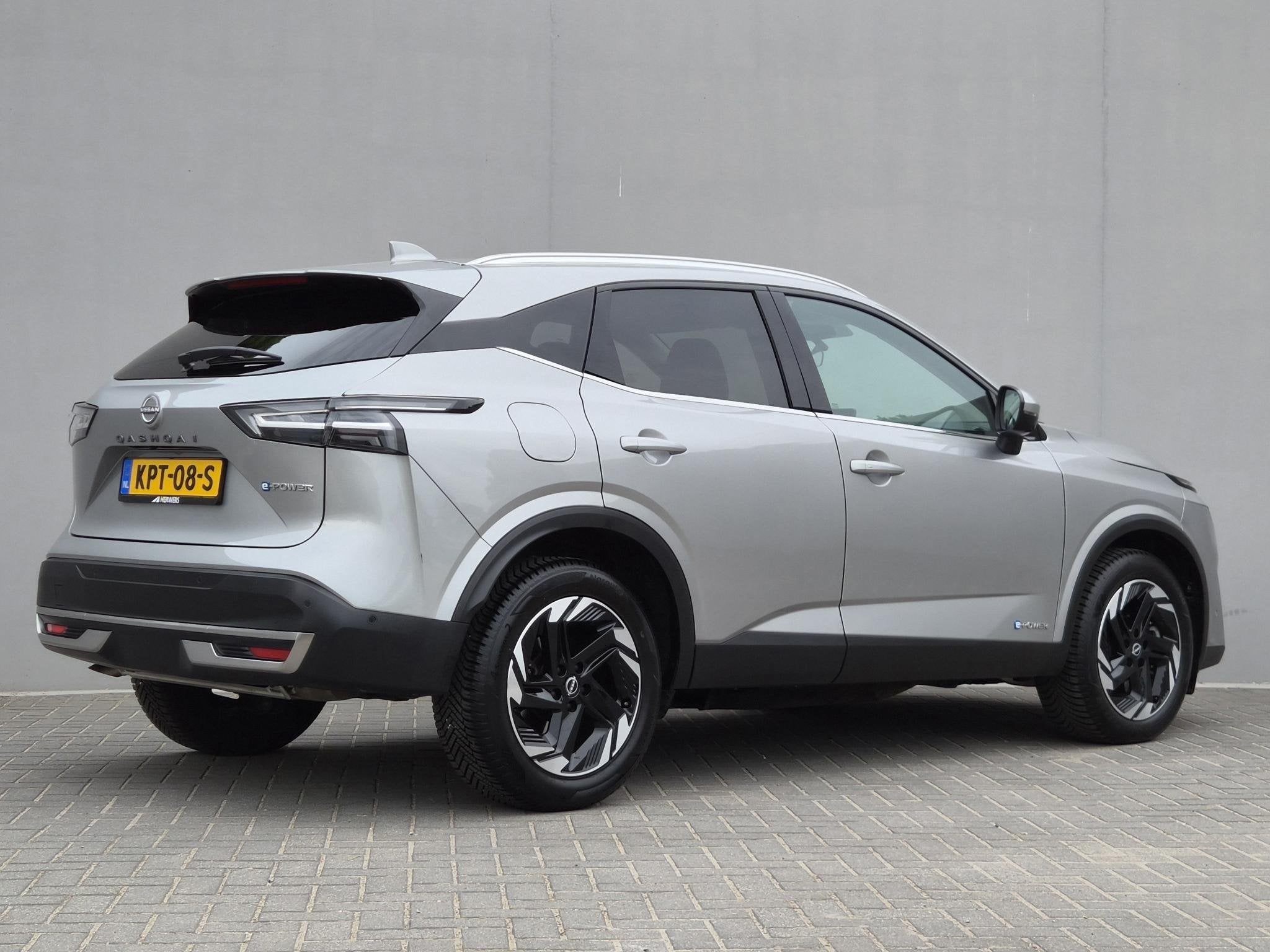 Nissan Qashqai 1.5 e-Power N-Connecta / Facelift / Panoramad, Stof, 2 kWh, 1565 kg, Hybride Elektrisch/Benzine