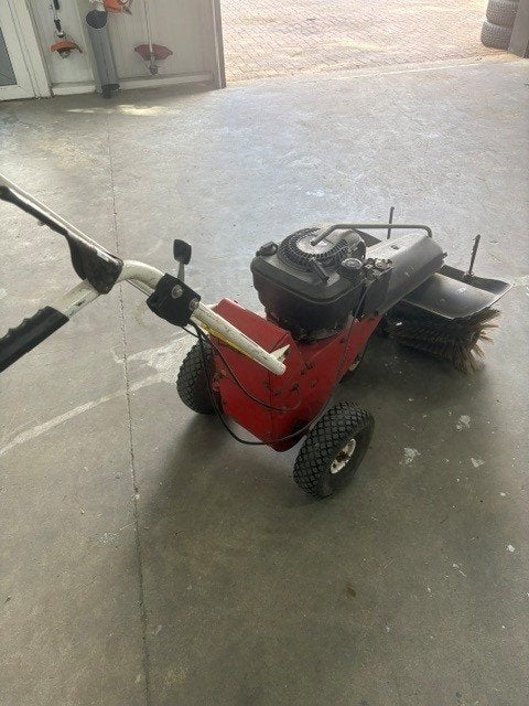 Veegmachine Tielburger 85 cm, Ophalen, Gebruikt, Tielburger limpar