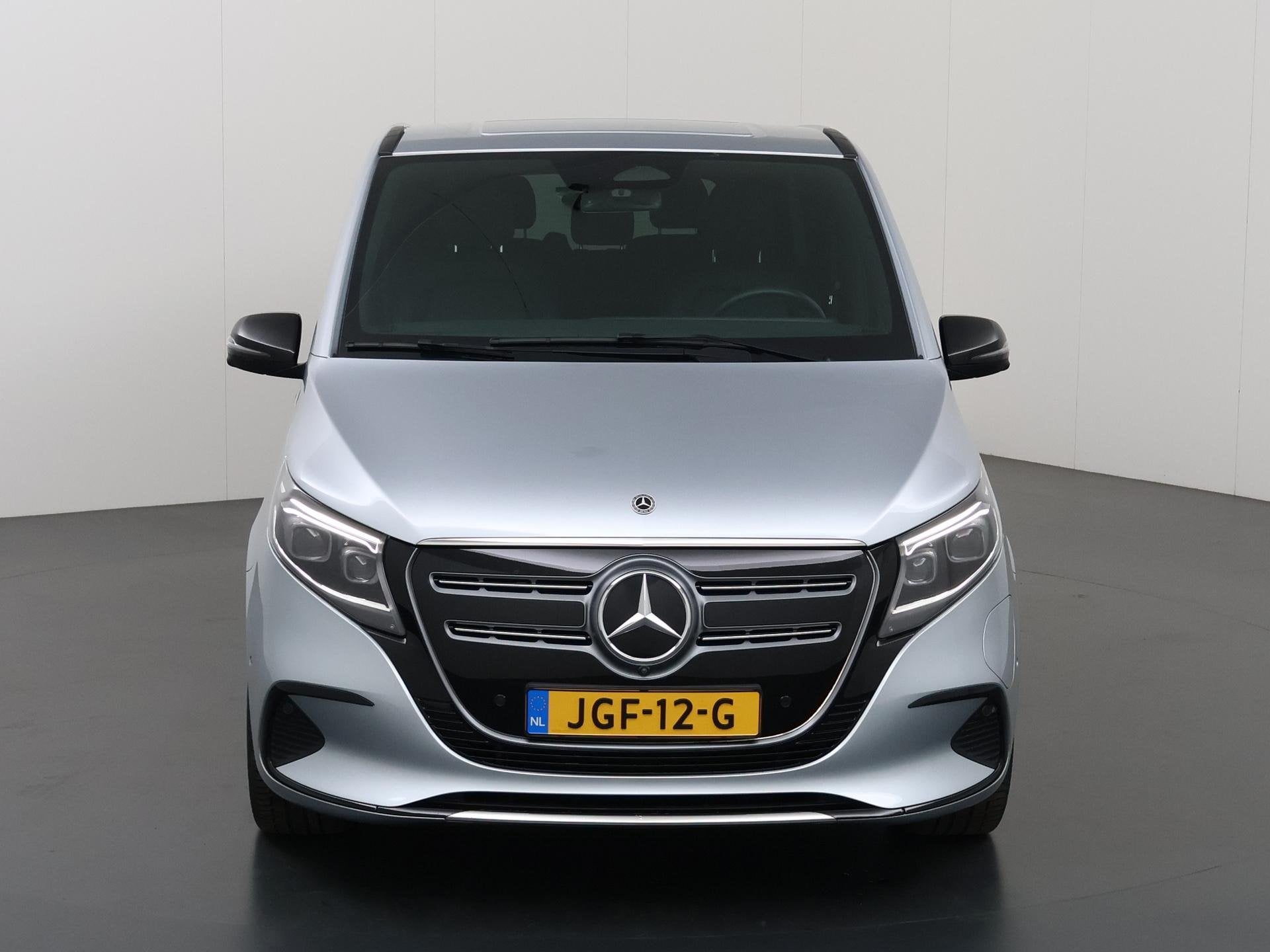 Mercedes-Benz EQV 300 | Lang L2 | Avantgarde | 90 kWh | Lede, Auto's, Gebruikt, Zwart, 365 km, 7 stoelen