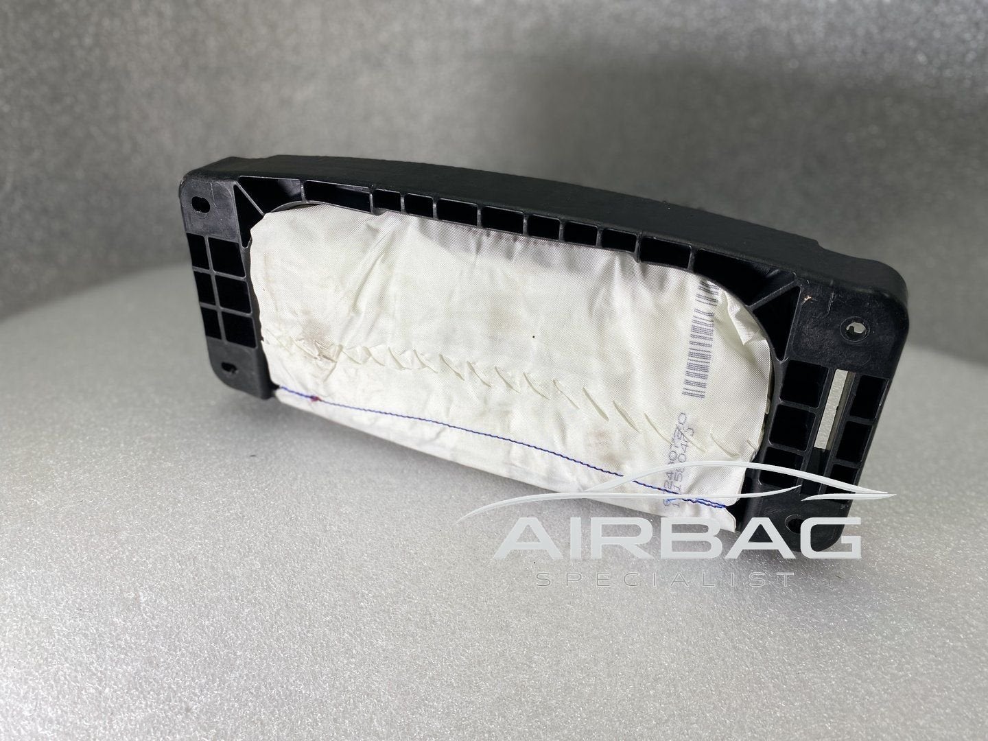 Mercedes-Benz GLA x156 2019 passagier airbag A1768600002 A17, Gebruikt, -, -, Ophalen of Verzenden