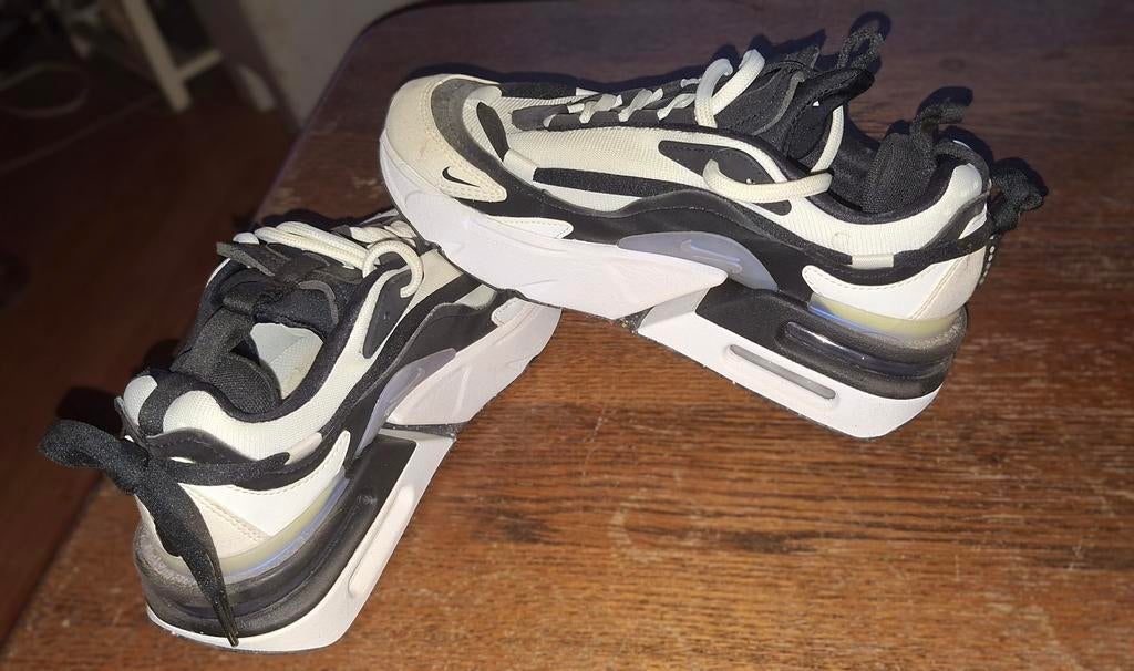 Nike Air Max Furyosa - Stijlvolle Sneakers, Wit, Nike, Nieuw, Ophalen of Verzenden
