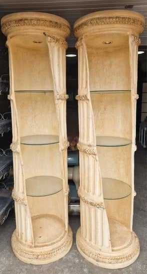 vitrine zuilen, Ophalen, Zo goed als nieuw