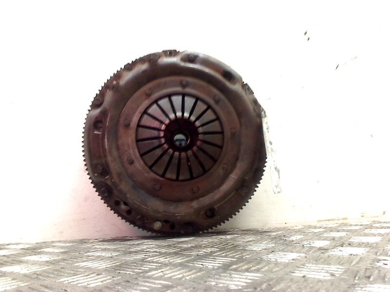 Koppelingsset Volkswagen Golf VI (5K1) (2009-02/2012-11), Gebruikt, Volkswagen, Volkswagen AG, Kundenbetreuung@volkswagen.de