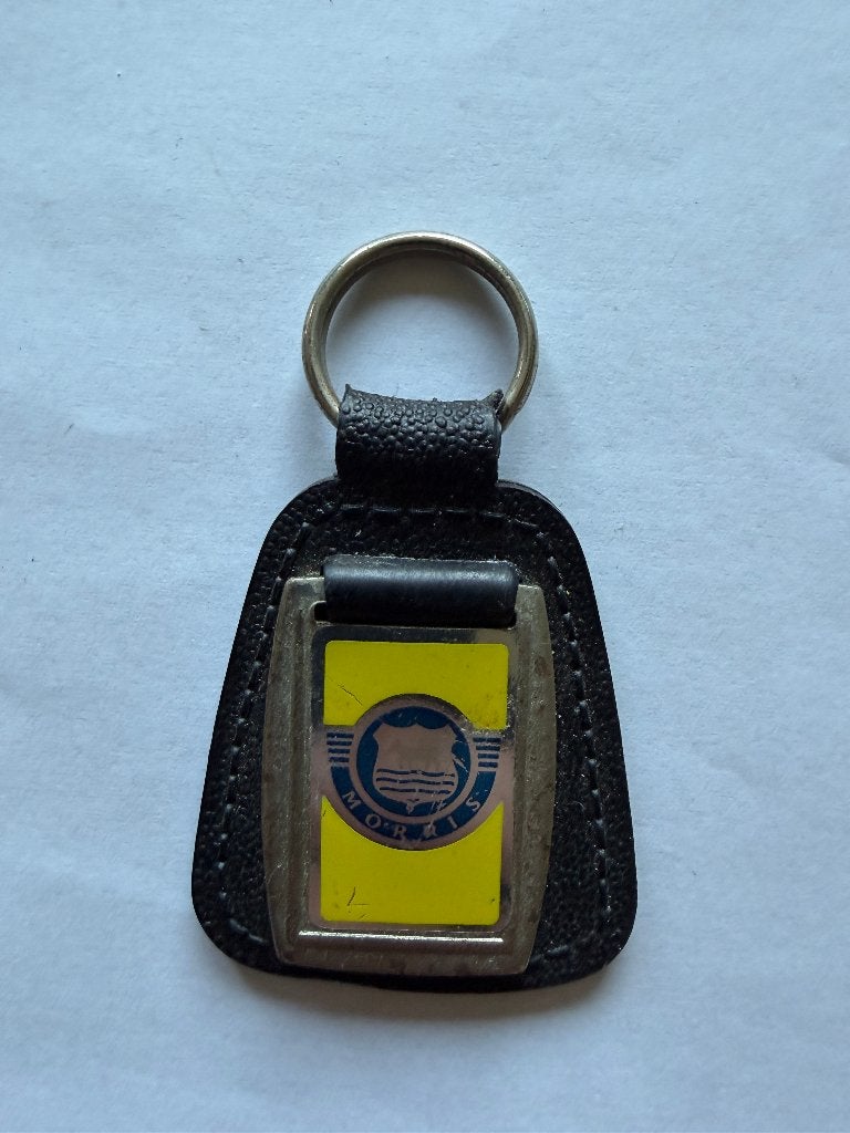 sleutelhangers van automerken, Ophalen of Verzenden, Zo goed als nieuw, Auto's