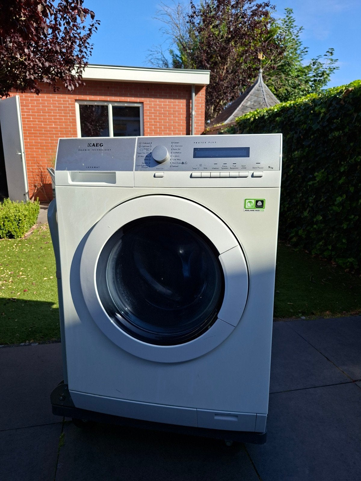 AEG Lavamat Protex Plus 9kg Wasmachine, Ophalen, 1200 tot 1600 toeren, Gebruikt, 8 tot 10 kg