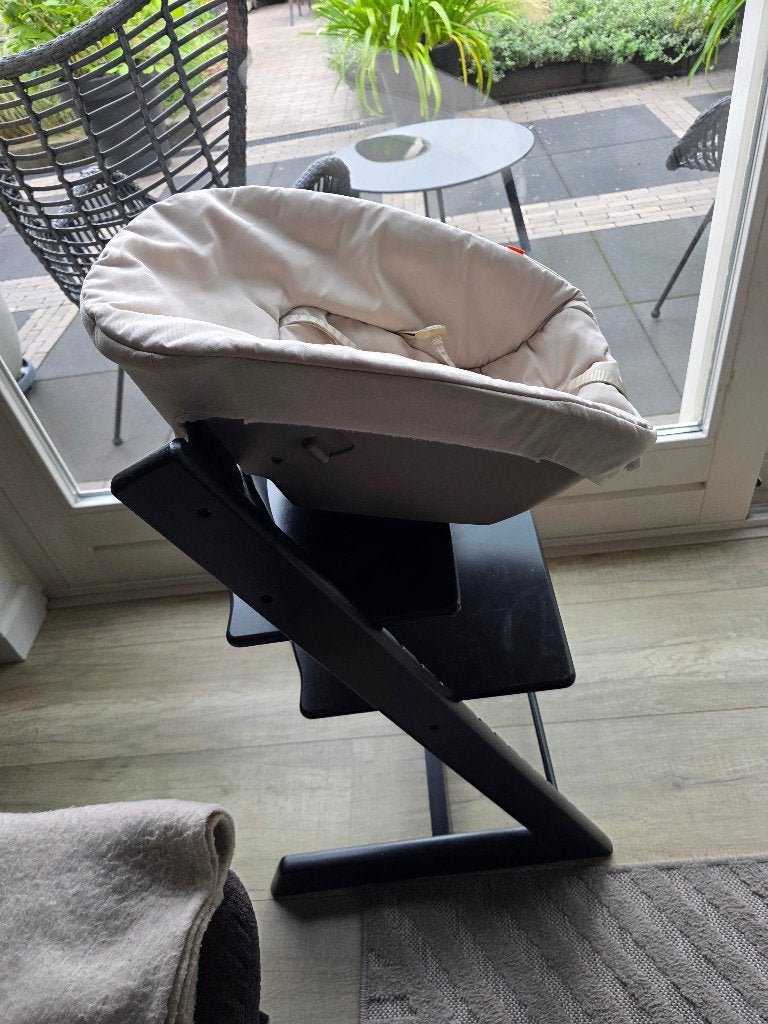 Complete Stokke Tripp Trapp stoel incl. Newbornset, Ophalen, Gebruikt, Meegroeistoel, Gordel(s)