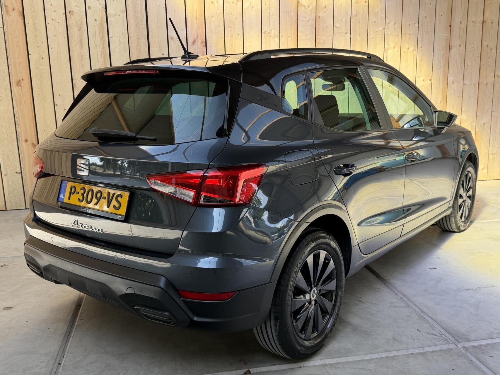 Seat Arona 1.0 TSI Style Business Intense Adaptieve Cruise c, Auto's, Voorwielaandrijving, Gebruikt, 95 pk, 49 €/maand