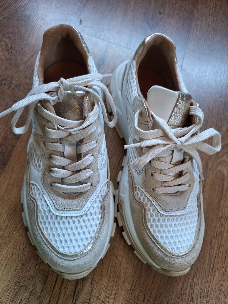 Lichte stoere sneakers van DWRS, maat 39, DWRS, Ophalen of Verzenden, Sneakers of Gympen, Zo goed als nieuw