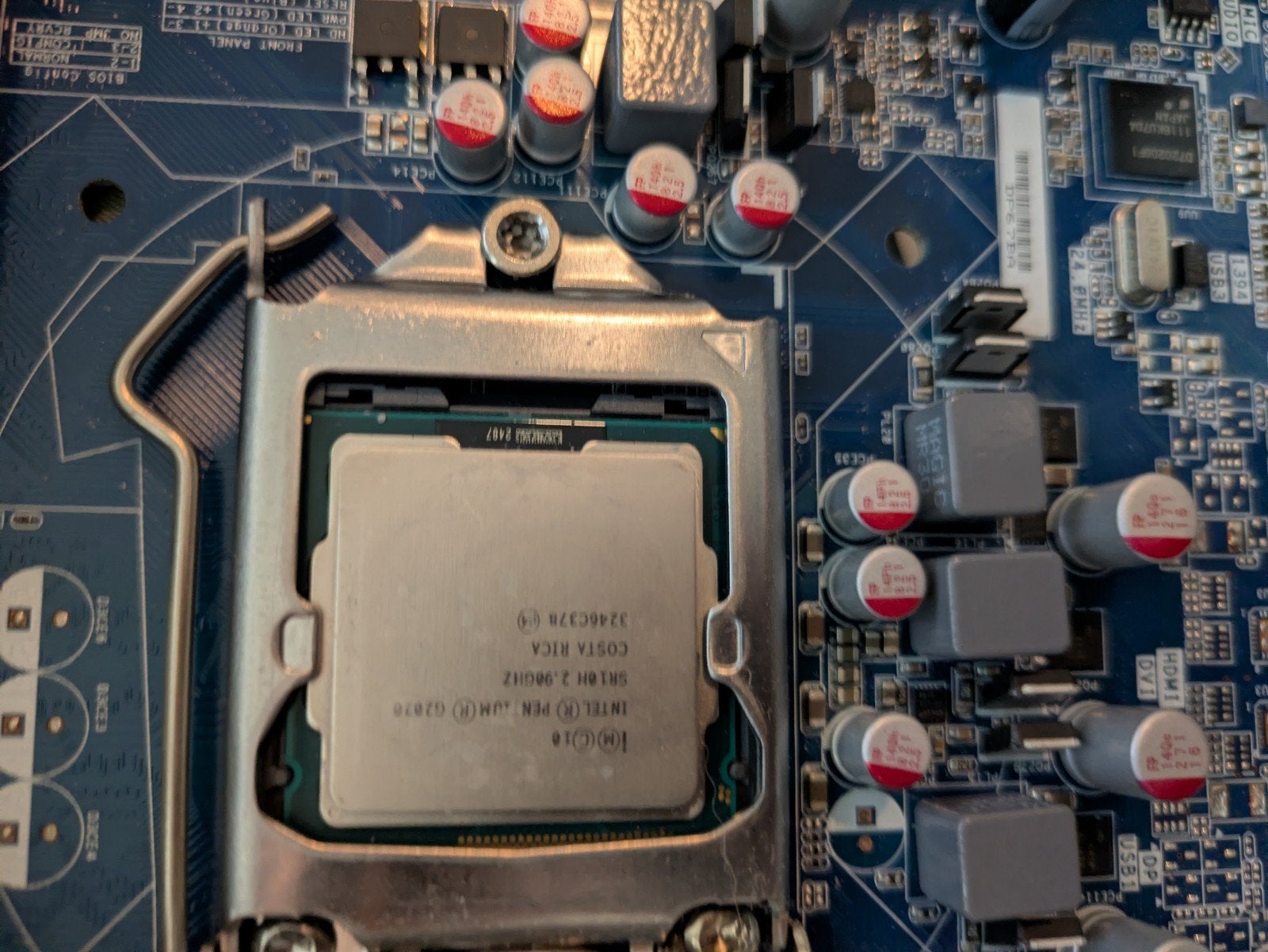 Intel Pentium G2020 +mobo+koeler en 4GB DDR3 (2x2), Computers en Software, Processors, LGA1155, Gebruikt, 2-core, Intel Pentium G2020