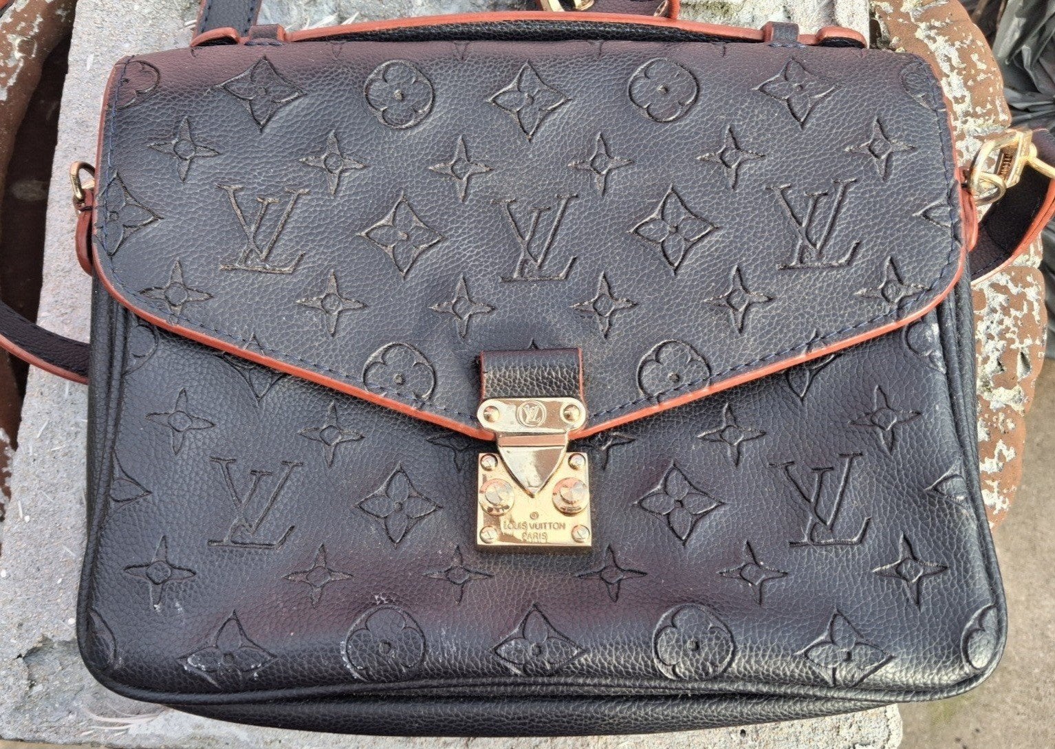 Louis Vuitton Pochette Metis, Ophalen of Verzenden, Bruin, Schoudertasje
