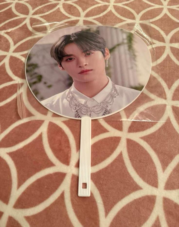 Stray Kids Maniac Japan Lee know picket, Ophalen of Verzenden, Zo goed als nieuw, Foto of Kaart