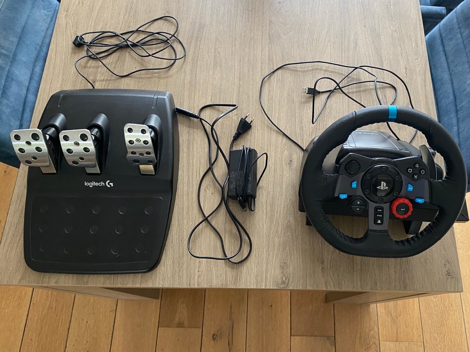 Logitech G29 racestuur en pedalen voor PlayStation, Spelcomputers en Games, Spelcomputers | Sony PlayStation Consoles | Accessoires