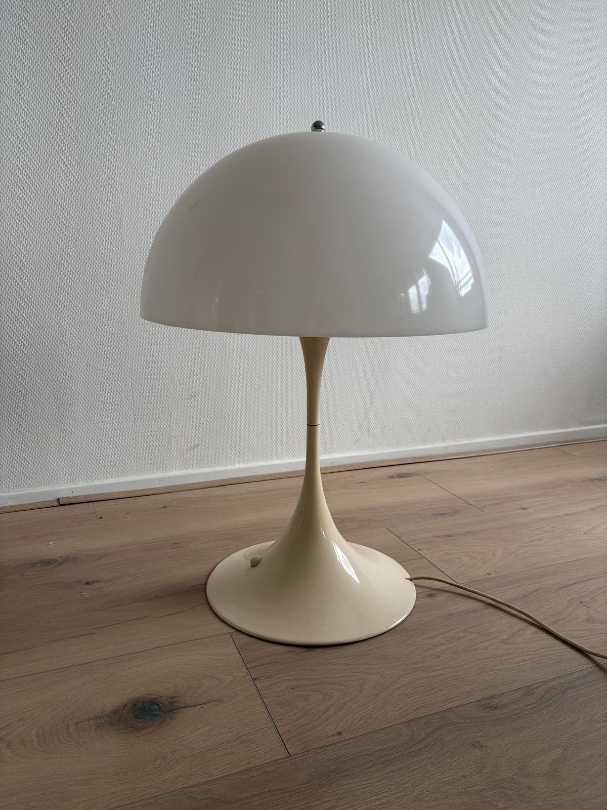 Designer Lamp - Louis Poulsen, Ophalen, Kunststof, Gebruikt, Overige merken