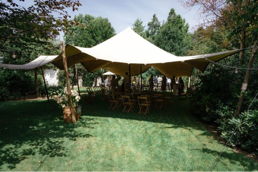 Te huur: Grote stretchtent 10x15m (incl. op- & afbouw), Verzenden, Gebruikt