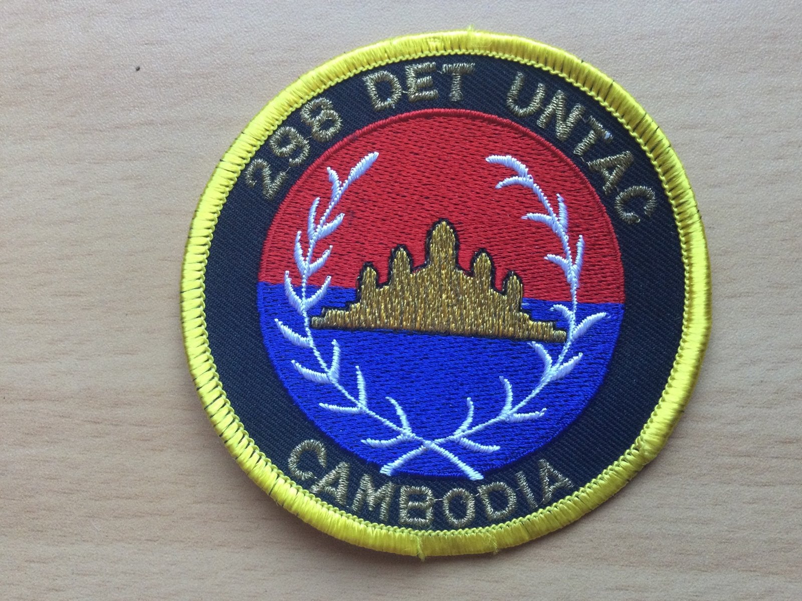 UNTAC missie badge, Ophalen of Verzenden, Landmacht, Nederland, Embleem of Badge
