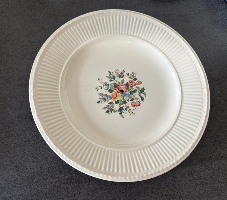 Wedgwood Conway etagère bord met bloemmotief, Ophalen of Verzenden, Zo goed als nieuw, Wedgwood, Bord(en)