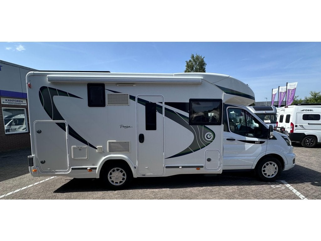 Chausson Premium 640 NL-camper (NAP) BikeTrans fietsenlift, Koelkast, 6 tot 7 meter, Startonderbreker, 6 tot 7 meter