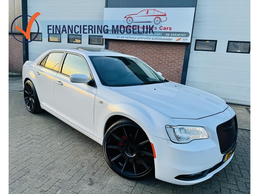 Chrysler 300C 3.6 AUT KEYLESS CAMERA LEER NAVI XENON VOL!, Automaat, 1716 kg, Gebruikt, 296 pk