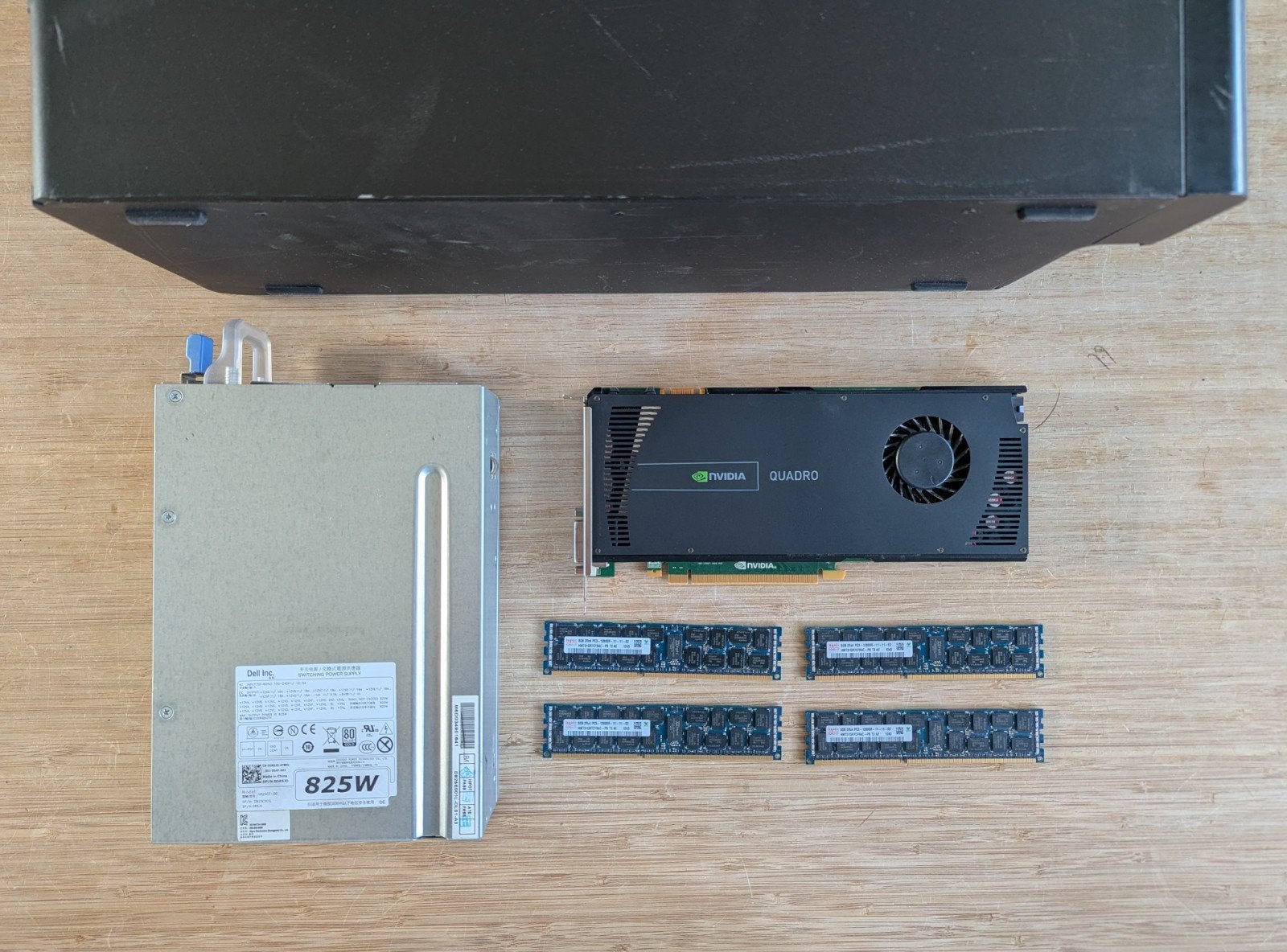 Dell onderdelenpakket: kast, voeding, 32GB ECC, Quadro 4000, Ophalen of Verzenden, Gebruikt, GDDR5, PCI-Express 3