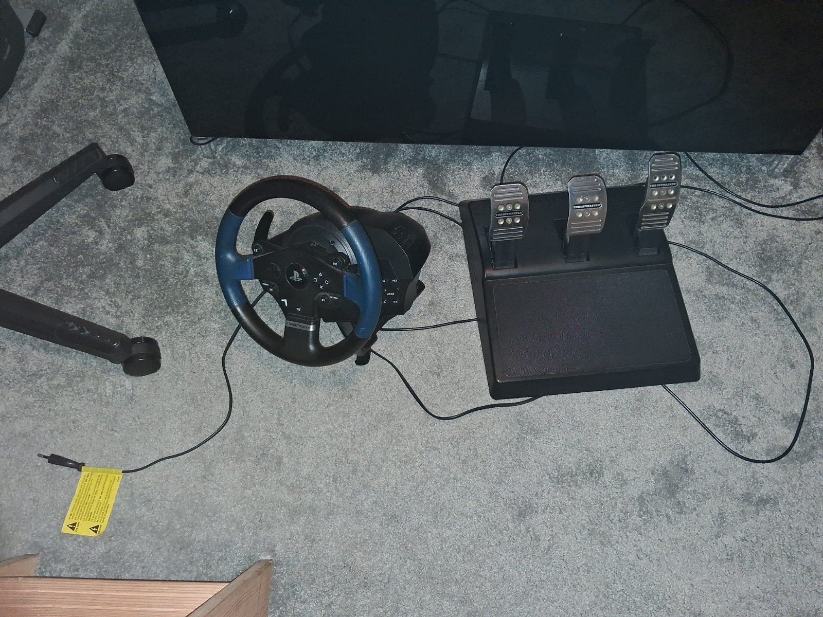 Thrustmaster T150 racing stuur met pedalen, Spelcomputers en Games, Ophalen, Gebruikt, Stuur of Pedalen, PlayStation 4