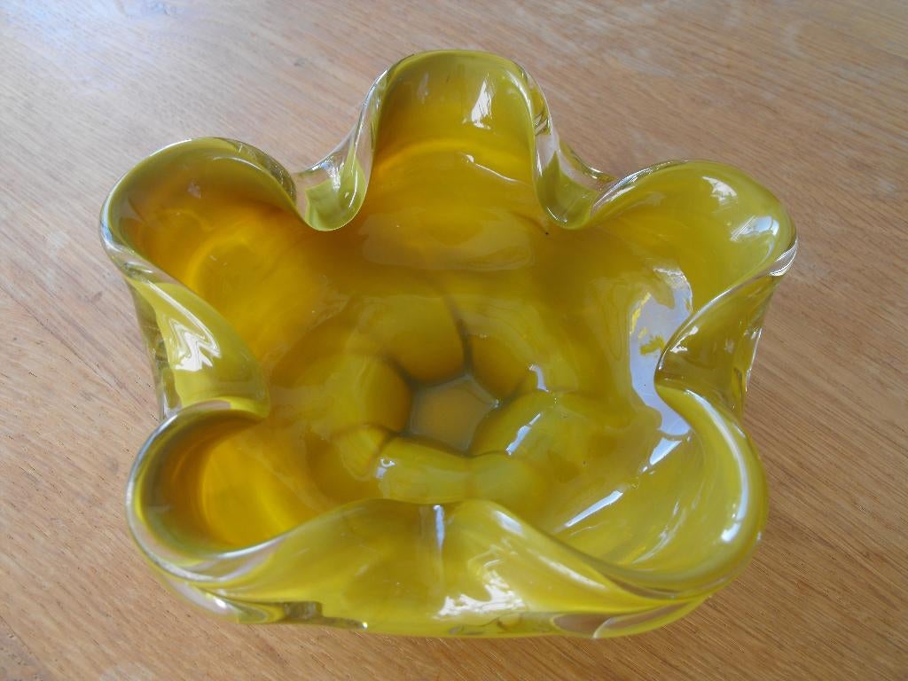 Murano asbak vintage okergeel, Antiek en Kunst, Antiek | Glas en Kristal, Ophalen