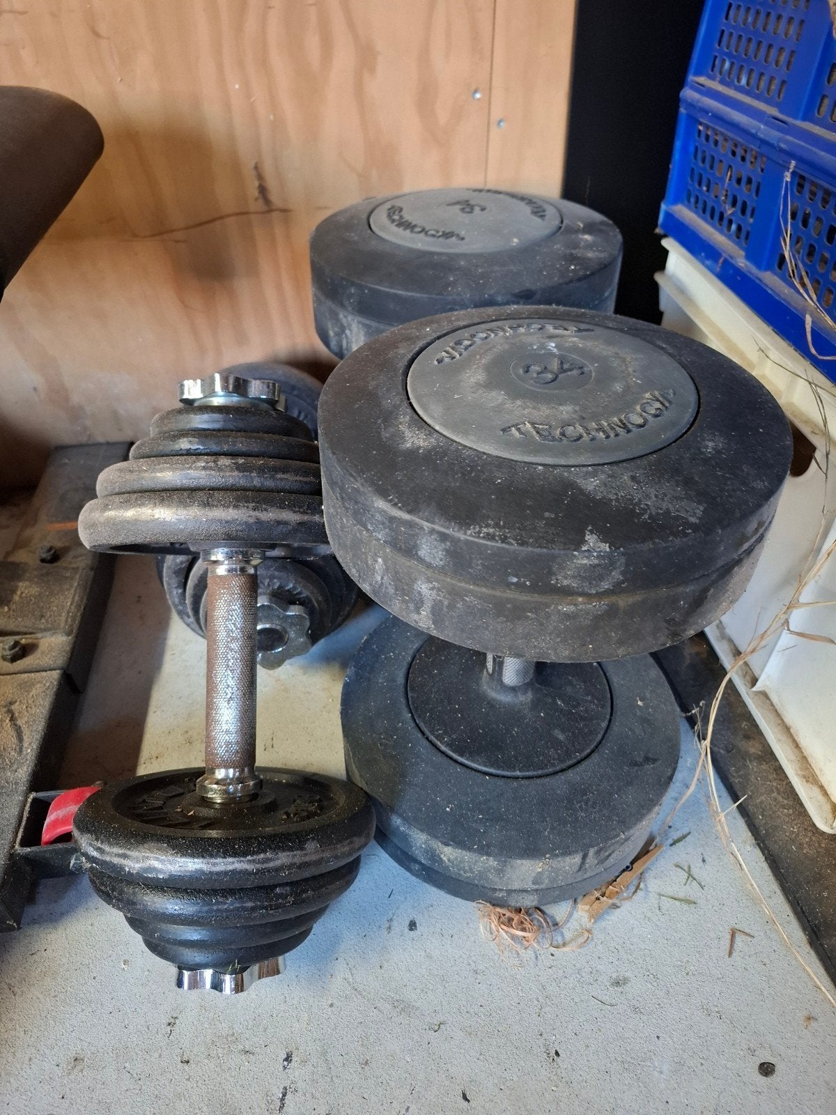 34kg technogym Dumbbells, Ophalen, Gebruikt, Benen, Dumbbell
