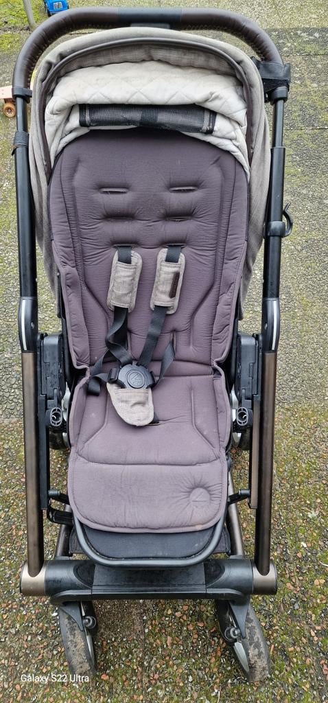 Mutsy kinderwagen met voetenzak, reiswieg en adapters, Ophalen, Gebruikt, Met autostoeltje, Combiwagen